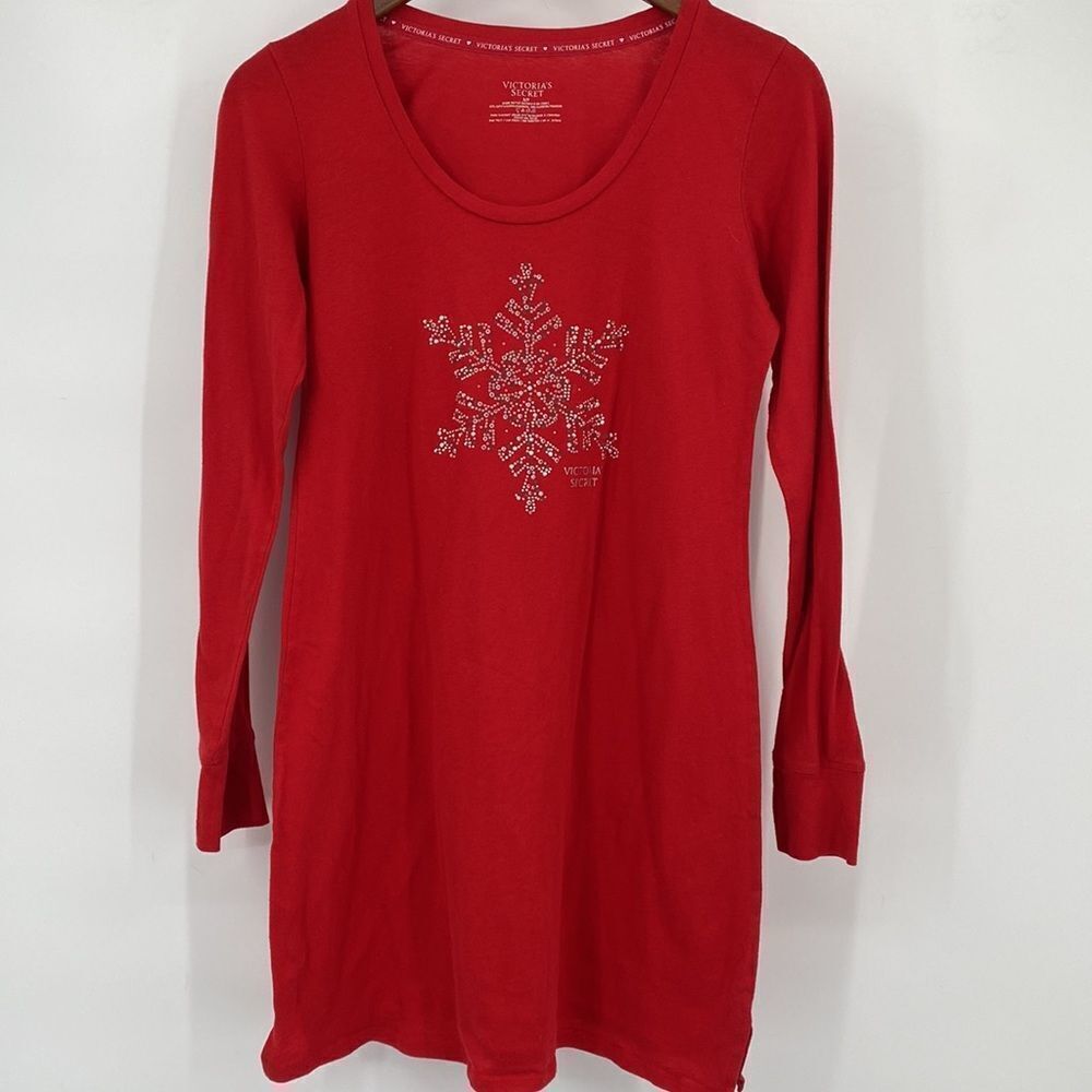 Victoria’s Secret Long Sleeved Snowflake Nightgown Small